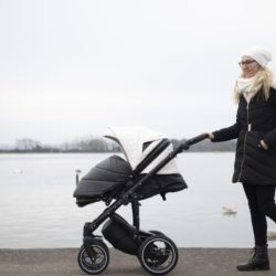 How to avoid back pain when pushing a pushchair